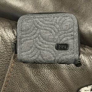 Lug wallet. Brand new. Grey.